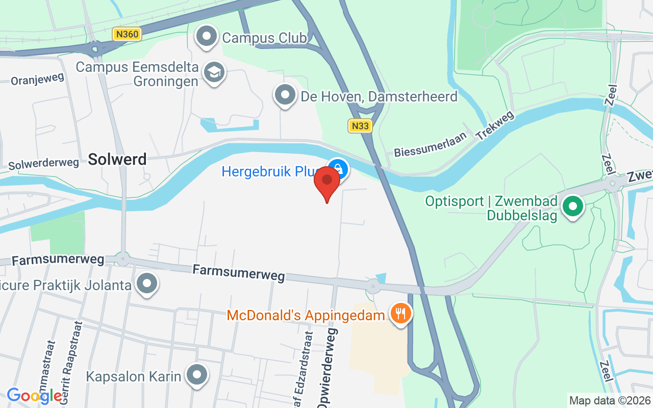 Winkel van Dorcas in Appingedam met diverse tweedehands artikelen en kleding.