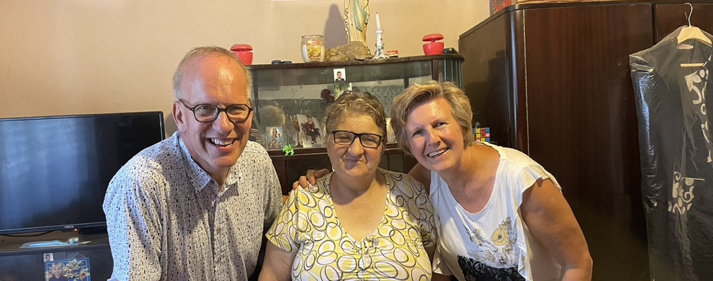 sponsors granny Roemenië