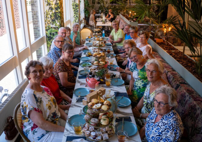 High tea vrijwilligers-06