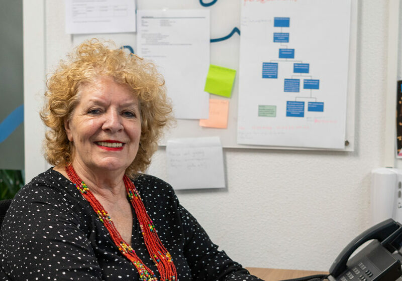 Dorcas-medewerker Jobje