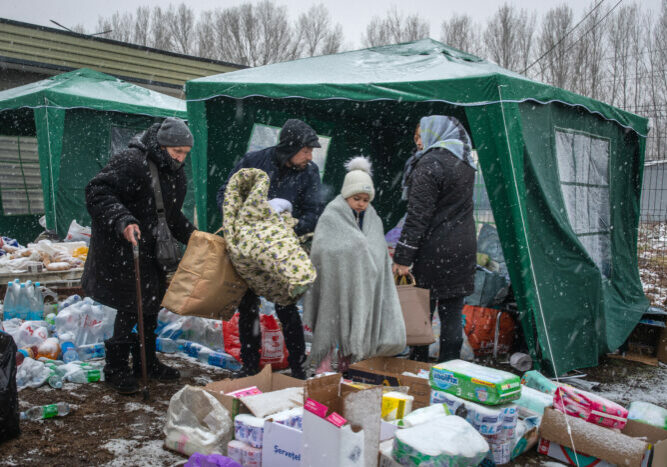 Tentenkamp voor tijdelijke opvang van vluchtelingen (© Dorcas)